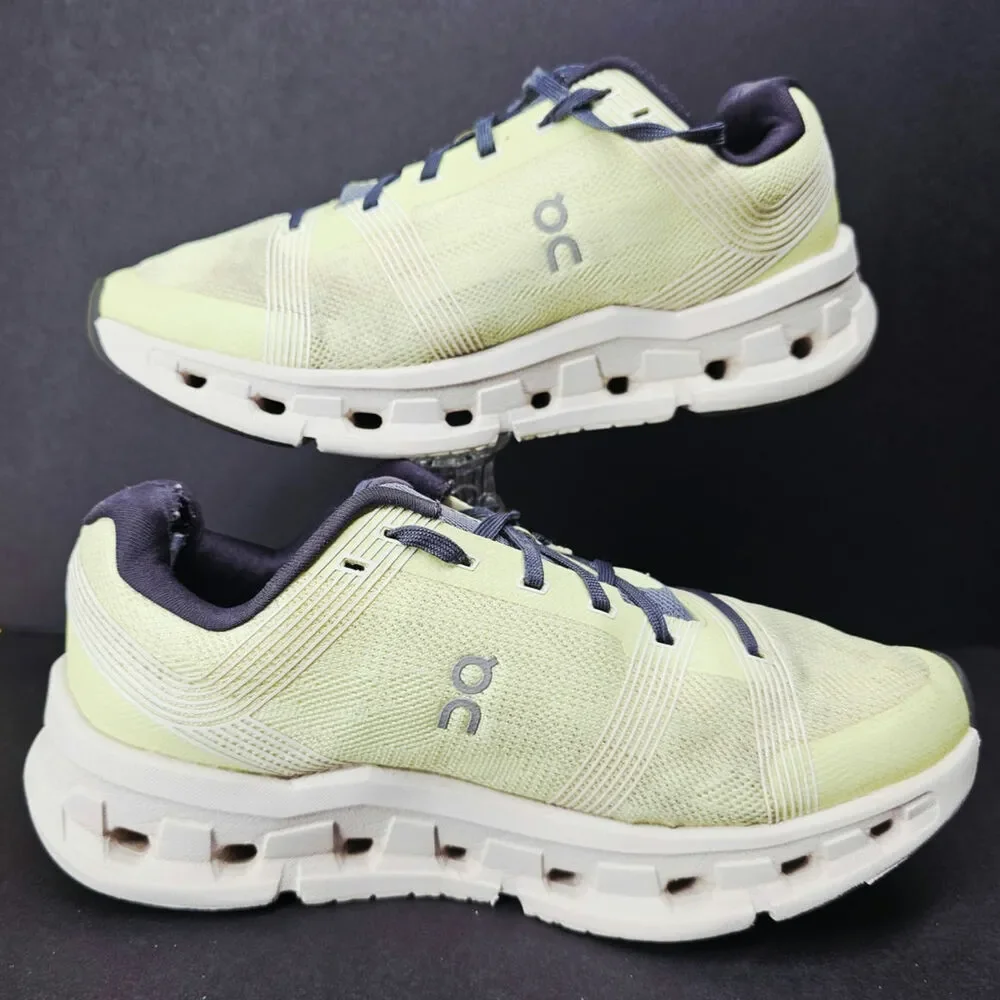 Oncloud Women 7.5 Comfy footwear